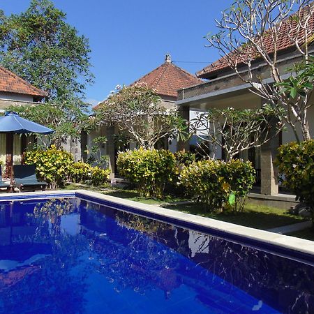 Baik Baik Homestay Pecatu  Екстер'єр фото